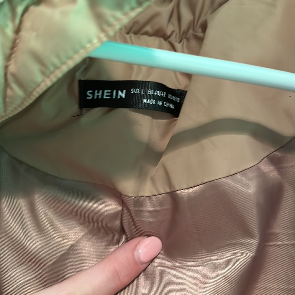 Shein Vest - Picture 2 of 3